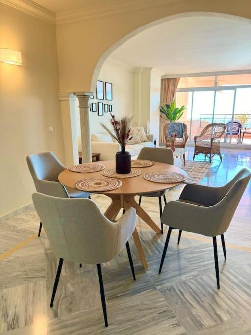 Magna 2 Bed With Speacular Sea Views Apartamento *