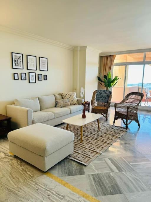 Magna 2 Bed With Speacular Sea Views Apartamento Marbella